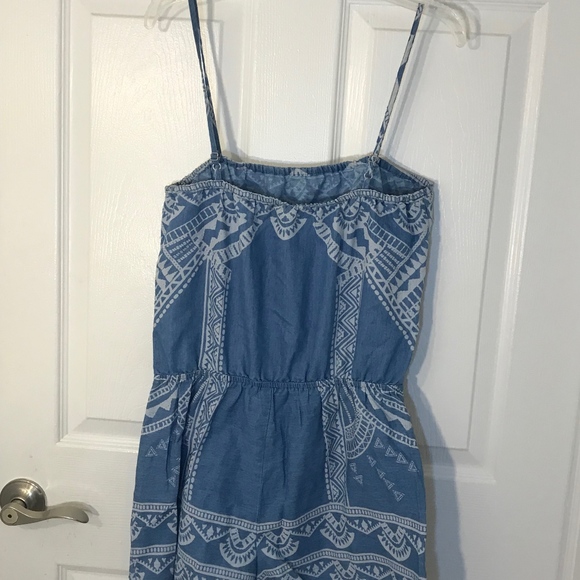 Romper - Picture 2 of 2